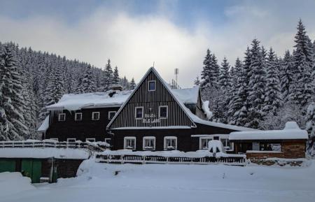 Albergo di montagna - rifugio Weißwasserbaude_winter Albergo di montagna - rifugio Weißwasserbaude_winter