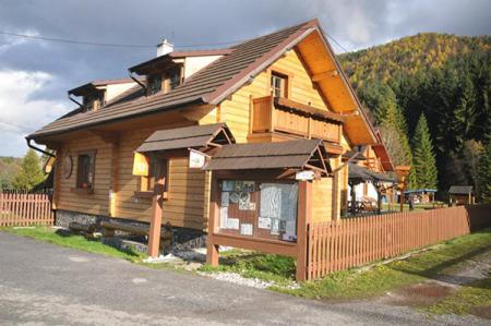 Alpine cabin / chalet Chata Piecky - Slovenský raj Alpine cabin / chalet Chata Piecky - Slovenský raj