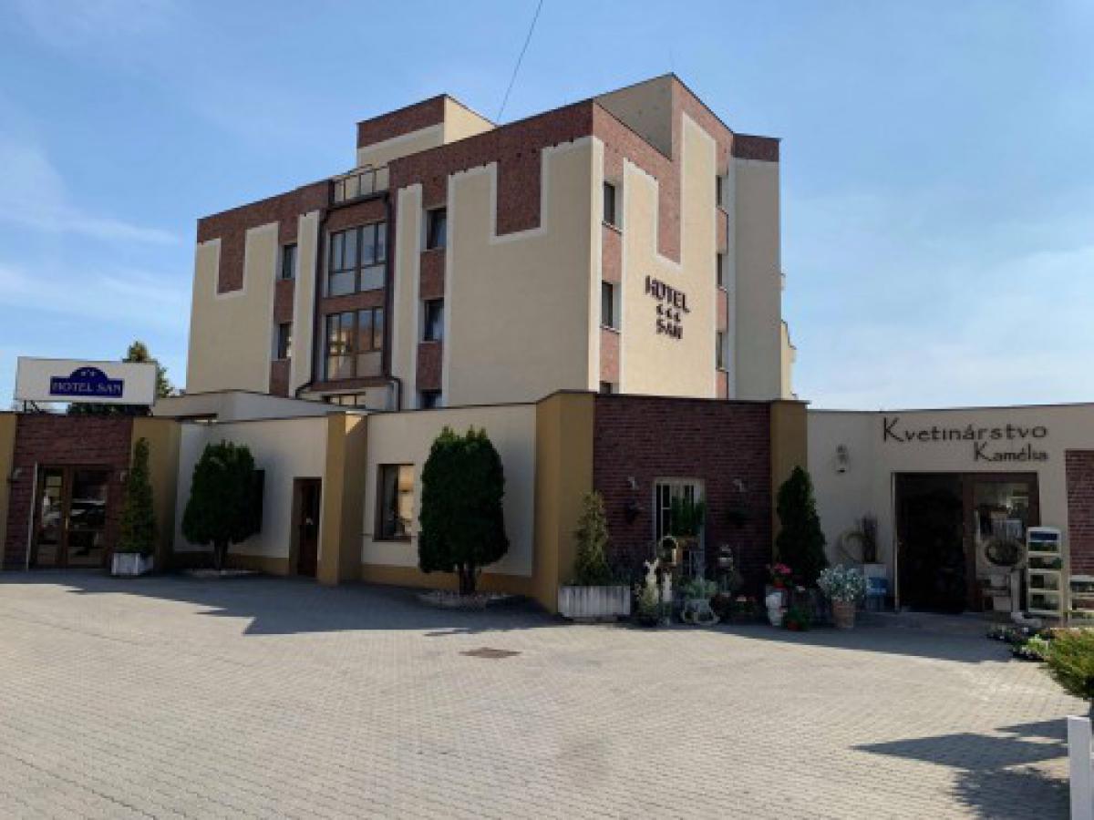 Hotel