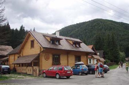 Alpine cabin / chalet Chata Piecky - Slovenský raj_winter Alpine cabin / chalet Chata Piecky - Slovenský raj_winter