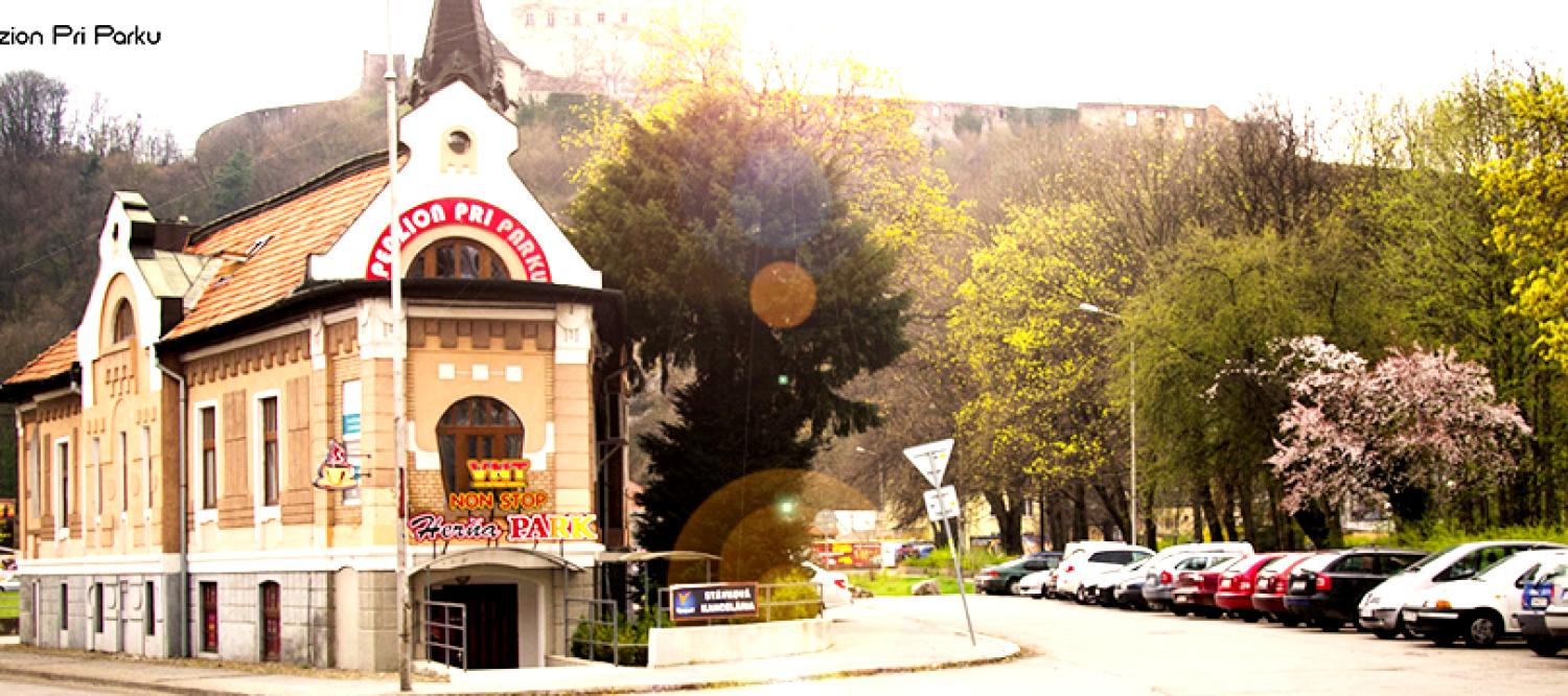 Penzión Pri Parku Penzión Pri Parku