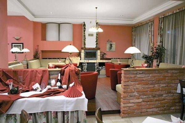 Hotel Hotel