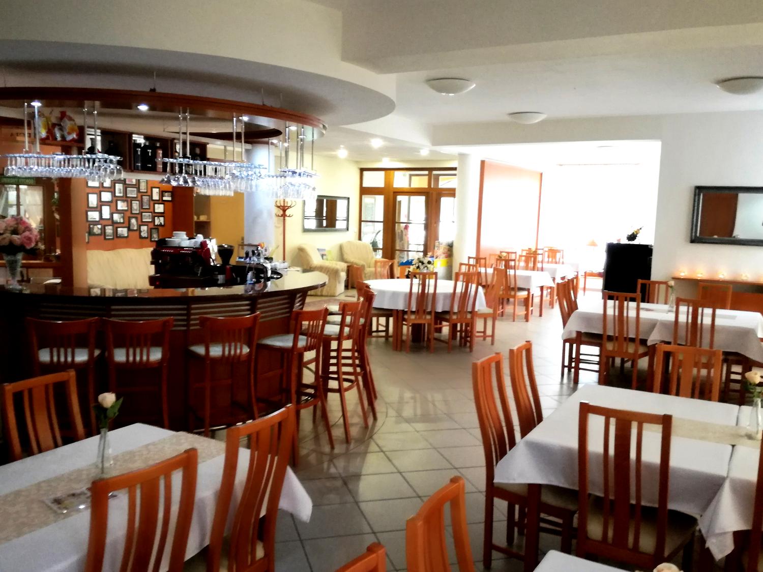 Hotel Hotel